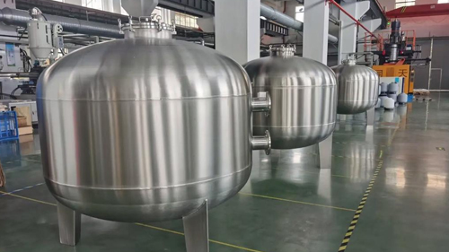 不锈钢砂缸跟纤维砂缸要这样选